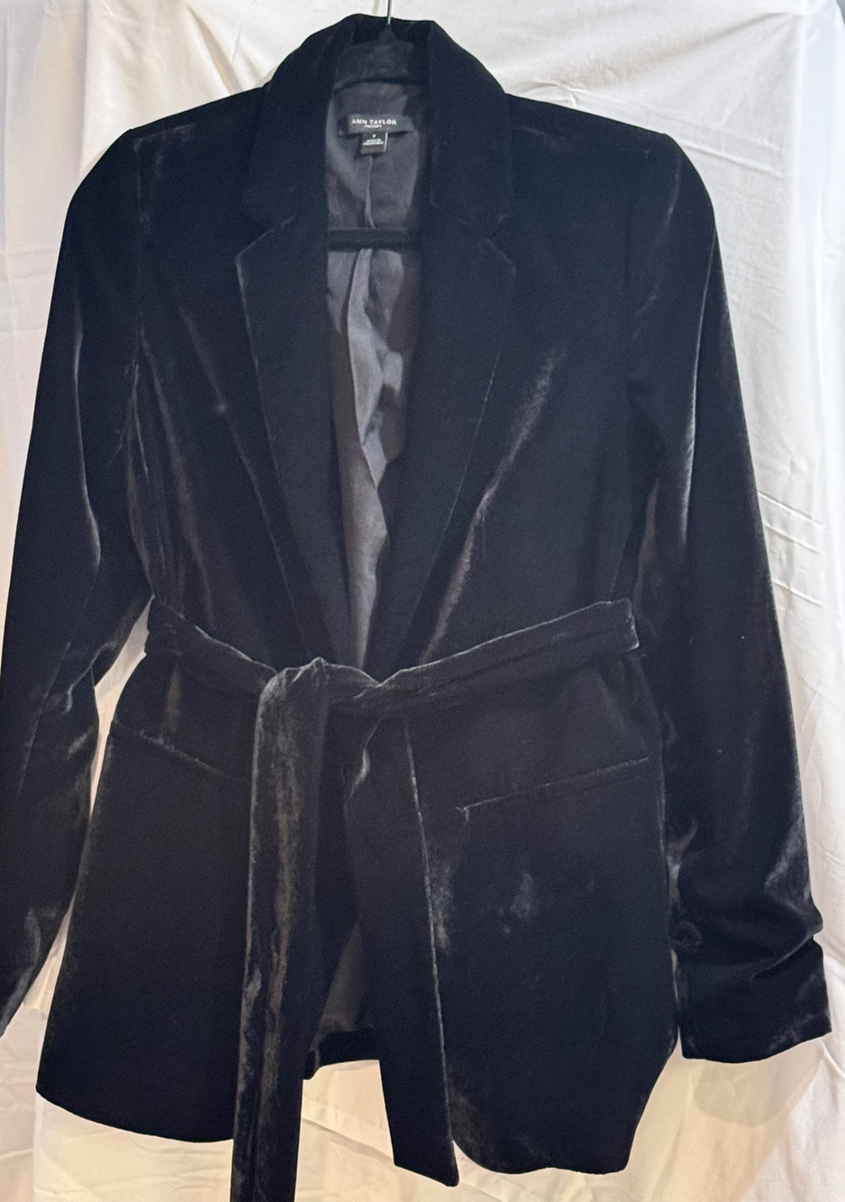 Ann Taylor Factory Black Velvet Blazer Belted Size 8